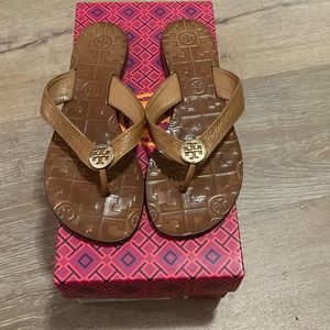TORY BURCH classic thong flip flop